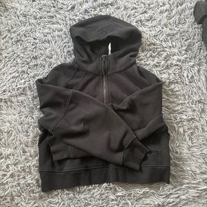 Lululemon Black Scuba quarter zip hoodie
